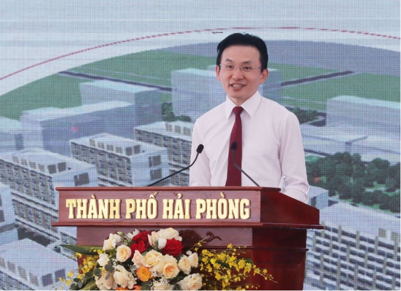 Ông Chen Chi Liang – Tổng GĐ Công ty TNHH Pegatron phát biểu tại Lễ khởi công
